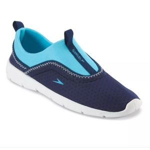 Adult women’s aquaskimmer water shoes speedo